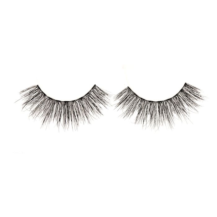 Pair of Ardell Textureyes 586 upper false lashes lay side by side in a white color background 