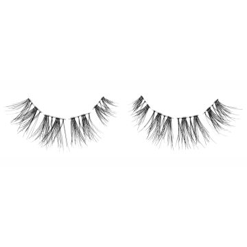 2 pairs of Ardell Pre-Cut Wispies featuring 4 pre-cut smaller lashes & its crisscross, feathering & curl lash style